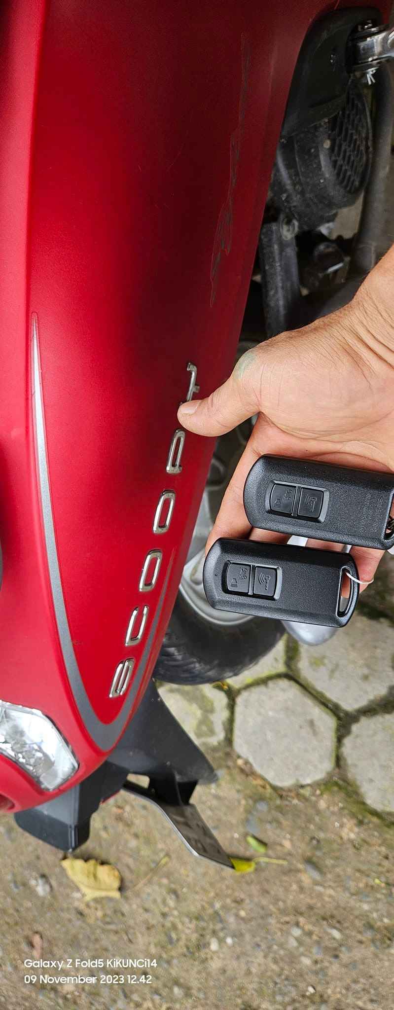 Pengerjaan Kunci Motor Smart Key 4